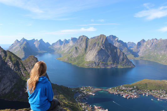 Solo female travel safety tips