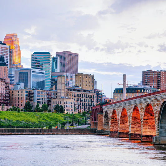 Carver Park Reserve Minneapolis Overnight Bike Tour Guide-Routzz