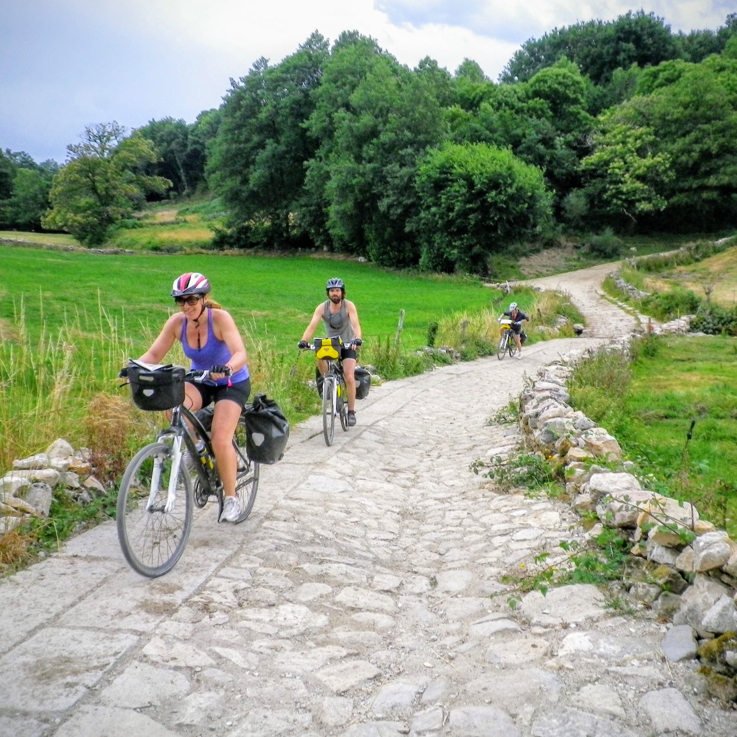 Camino Santiago 7 Day Bike Tour Guide-Routzz