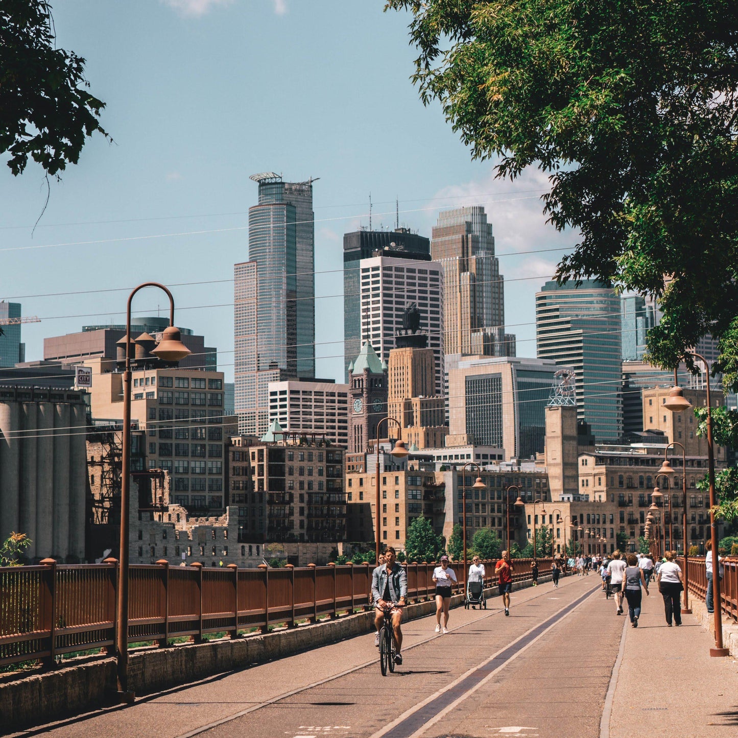 Carver Park Reserve Minneapolis Overnight Bike Tour Guide-Routzz